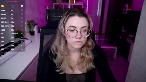 Snapshot of remywild chatting on September 14, 2:51 pm RemyWild online show from September 14, 2:51 pm