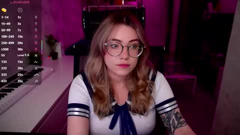 Snapshot of remywild chatting on September 12, 7:05 pm RemyWild online show from September 12, 7:05 pm