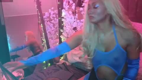 remyxavier online show from January 12, 7:43 pm