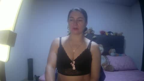 renata_hot1 online show from September 28, 12:30 am
