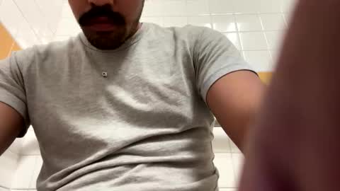 rennn100 online show from April 8, 8:23 pm