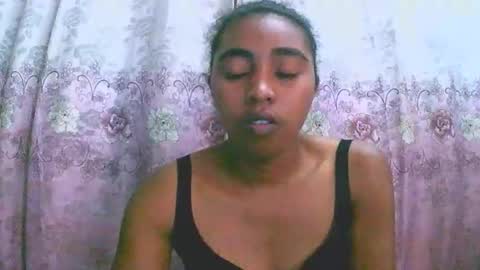 Snapshot of rephaleta chatting on October 10, 12:00 pm Rephaleta online show from October 10, 12:00 pm