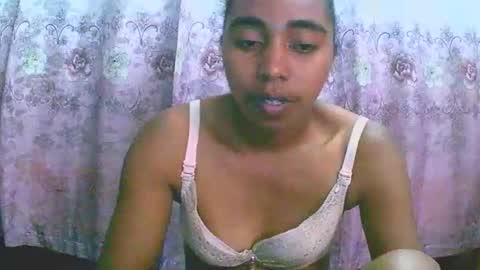 Snapshot of rephaleta chatting on October 7, 11:39 am Rephaleta online show from October 7, 11:39 am
