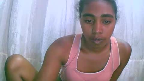 Snapshot of rephaleta chatting on December 18, 10:51 am Rephaleta online show from December 18, 10:51 am