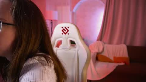 rey_drek online show from March 7, 9:20 am