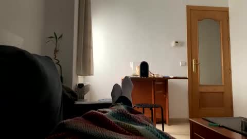 Wannabeslave online show from December 20, 9:43 am