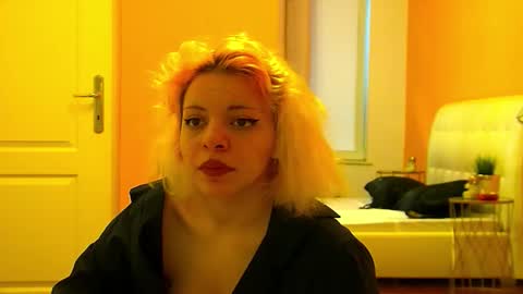 Rhea online show from February 8, 6:28 am