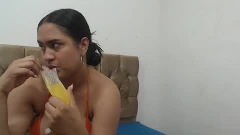 riaha_18_ online show from July 16, 4:43 pm