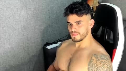 ricardogonzalez666 online show from October 5, 12:19 am