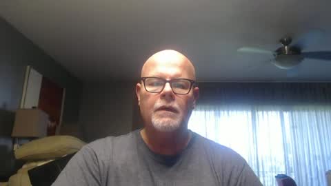 rich32937 online show from June 21, 1:50 pm