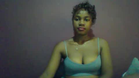 ricie001 online show from April 9, 11:38 am
