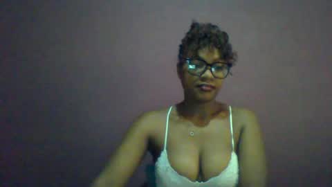 ricie001 online show from June 16, 9:13 am