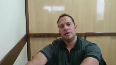 Rick Arian online show from December 18, 2:01 pm