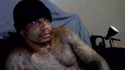 Snapshot of rickavelli chatting on October 21, 4:43 pm Rick online show from October 21, 4:43 pm