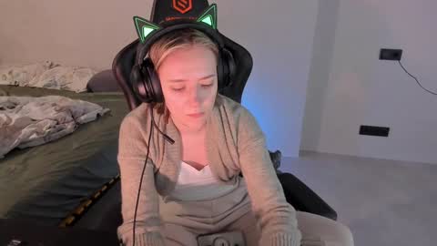 Snapshot of rickisanchez chatting on January 29, 8:35 pm RickiSanchez online show from January 29, 8:35 pm