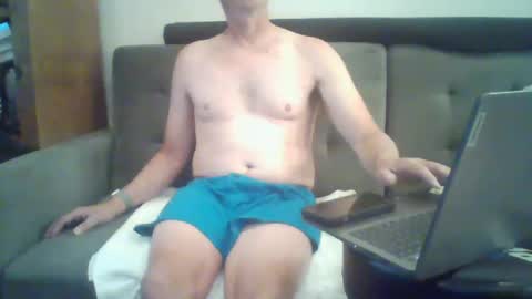 ridemehigh1 online show from November 9, 1:42 am