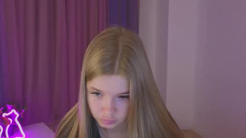 Rina online show from September 19, 9:51 pm