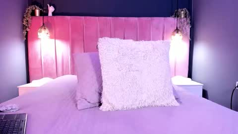 Riley online show from March 19, 10:04 pm