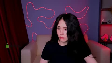 Meow online show from December 1, 8:18 pm