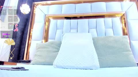 Riley online show from February 6, 11:57 am