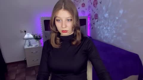 rinacake online show from March 22, 10:30 am