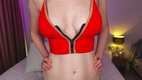 SweetRina online show from January 6, 5:52 am