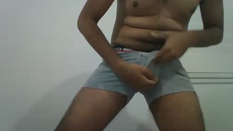 rishavb1991 online show from May 11, 1:07 pm