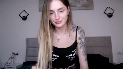 Rita online show from November 1, 1:32 pm