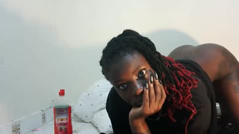 rlessing2 online show from February 26, 8:01 pm