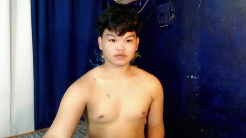 Snapshot of rnl_cum chatting on October 5, 9:33 pm RICH MY GOAL online show from October 5, 9:33 pm