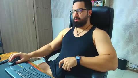 Robby online show from November 27, 12:29 am