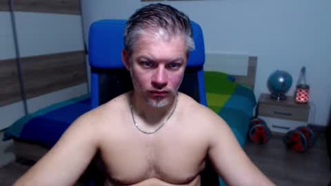 robbyshawz online show from October 25, 5:41 am