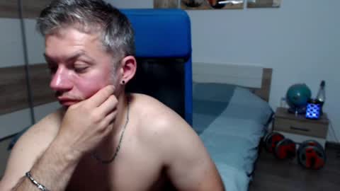 robbyshawz online show from June 6, 7:03 am