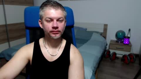 robbyshawz online show from April 1, 4:57 am