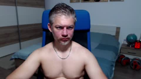 robbyshawz online show from June 11, 4:10 am