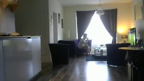 rober10000 online show from November 30, 8:32 am