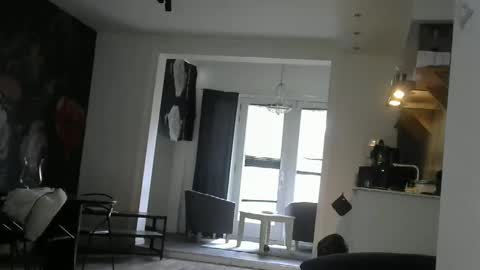 Snapshot of rober10000 chatting on September 18, 2:32 pm rober10000 online show from September 18, 2:32 pm