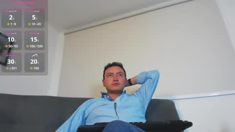 Snapshot of robert_honey chatting on September 25, 10:50 pm Robert online show from September 25, 10:50 pm