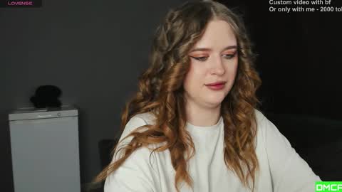 Lisa and Robert  i am online all days 900 am GMT3   online show from February 14, 8:06 am