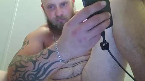 robertd5094 online show from November 30, 3:30 pm