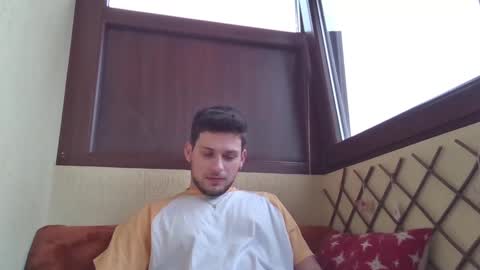 Roberto online show from December 5, 8:05 am