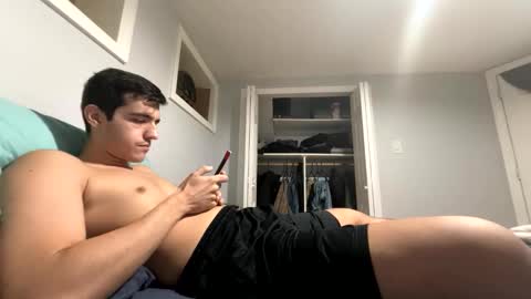 robertregan30 online show from January 12, 2:51 am