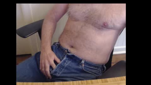 Snapshot of robidan6923 chatting on January 26, 2:08 pm robidan6923 online show from January 26, 2:08 pm