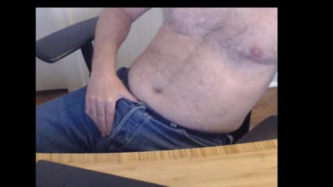 Snapshot of robidan6923 chatting on February 18, 1:11 pm robidan6923 online show from February 18, 1:11 pm