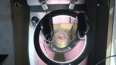 Robodickmilker online show from December 4, 7:46 pm