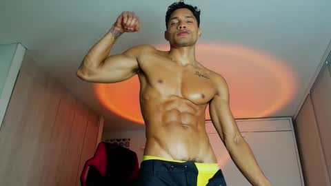 roby_millerr online show from April 30, 12:48 am