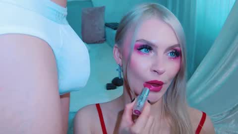 Lina and Den online show from March 20, 9:03 am