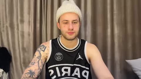 Rodrigo online show from November 2, 11:16 pm