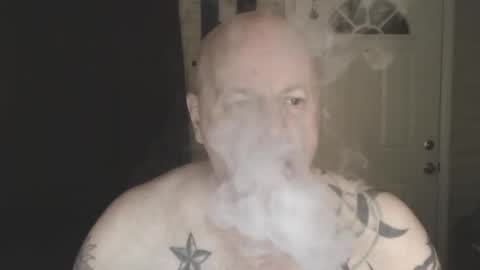 roinaz online show from April 11, 3:55 am