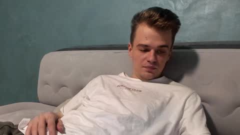 taylor fox online show from November 1, 8:08 pm